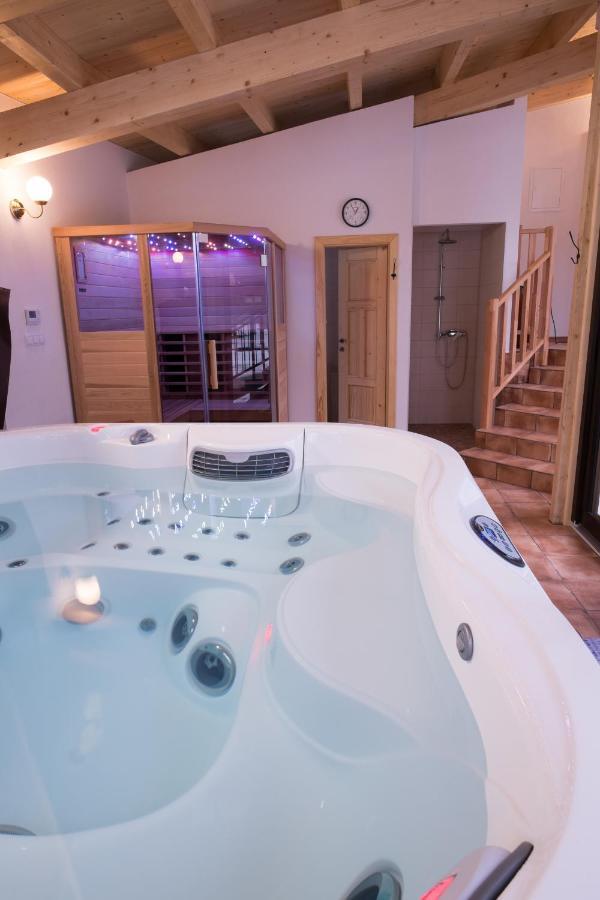 Wellness Privat Styri Lipy Villa Liptovske Revuce Exterior photo